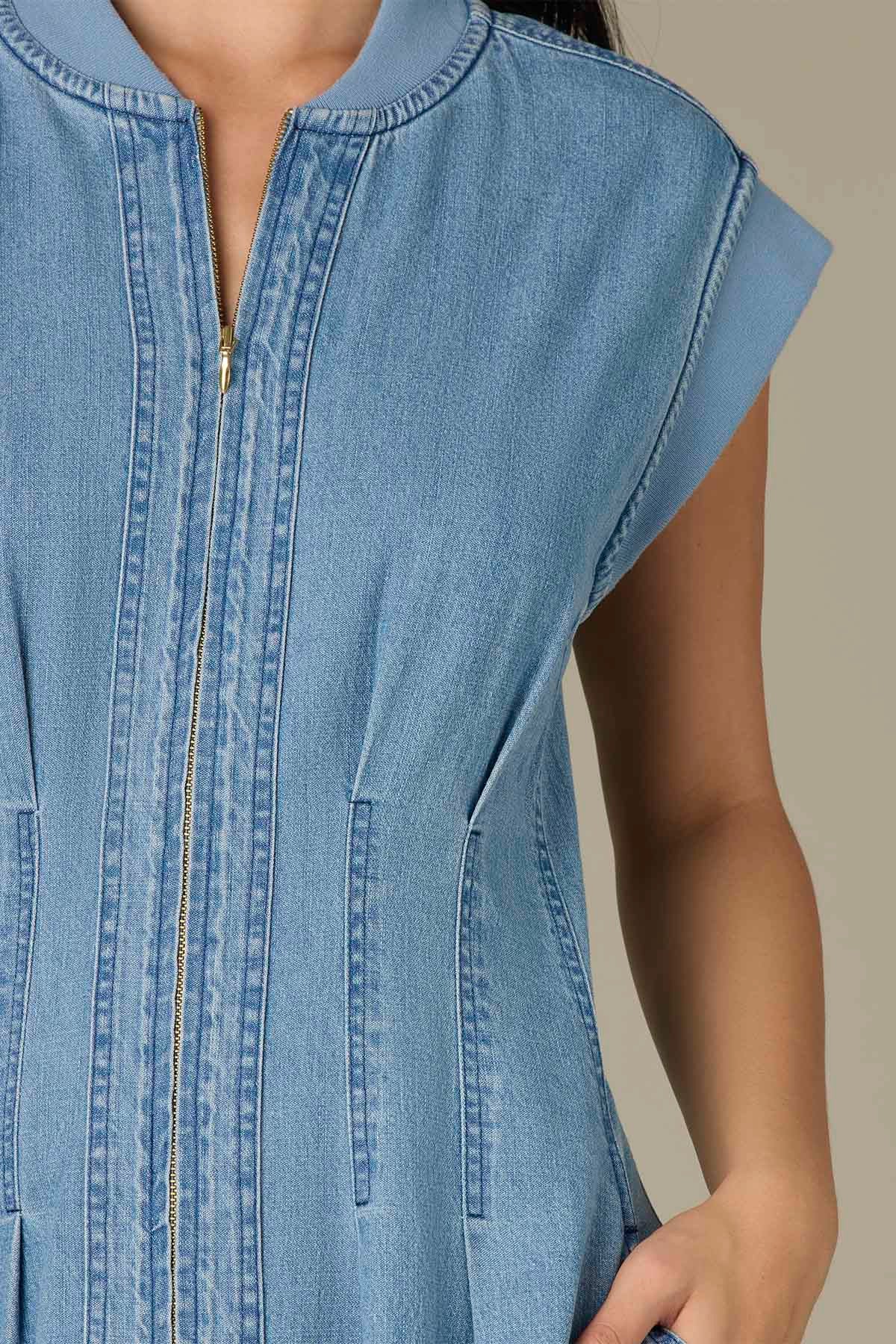 Extended Shoulder High Neck Zip Front Pleated Midi Petite Denim Dress - Image 4