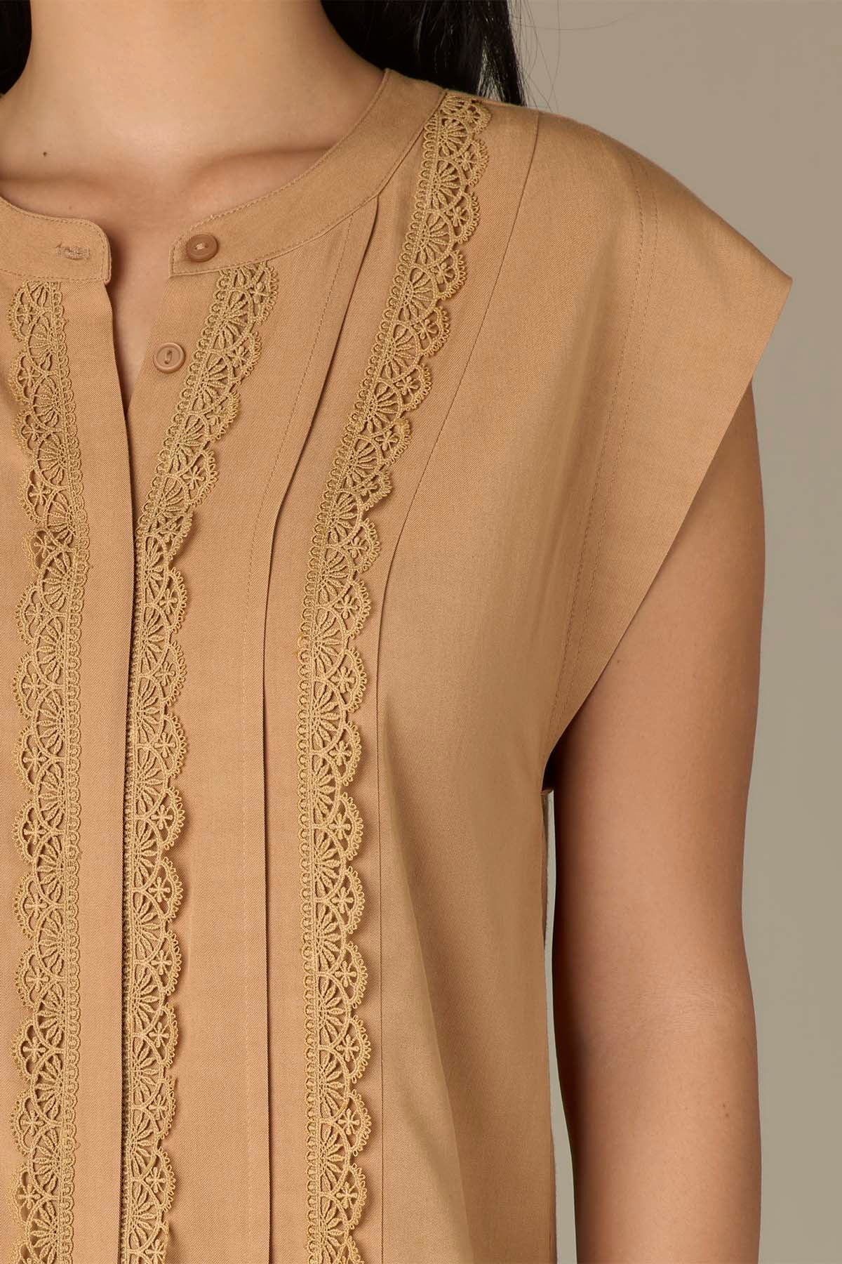 Extended Shoulder Stand Collar Button Down Woven Top - Image 11