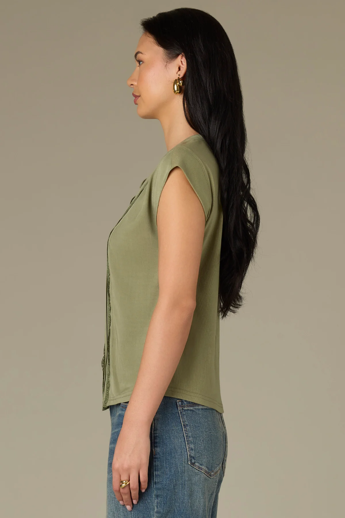 Extended Shoulder Stand Collar Button Down Woven Top - Image 15