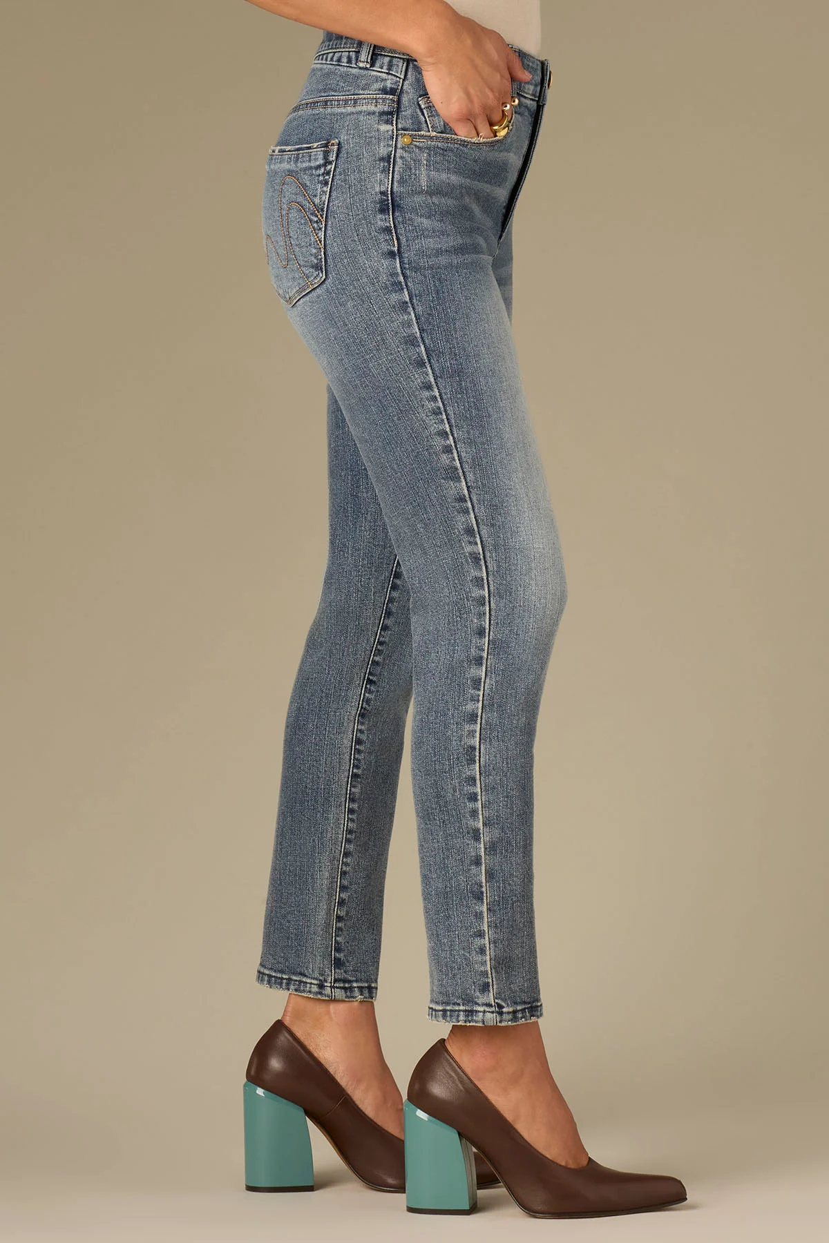 High Rise Logan Vintage Skinny Jeans with Abstract Embroidery - Image 3
