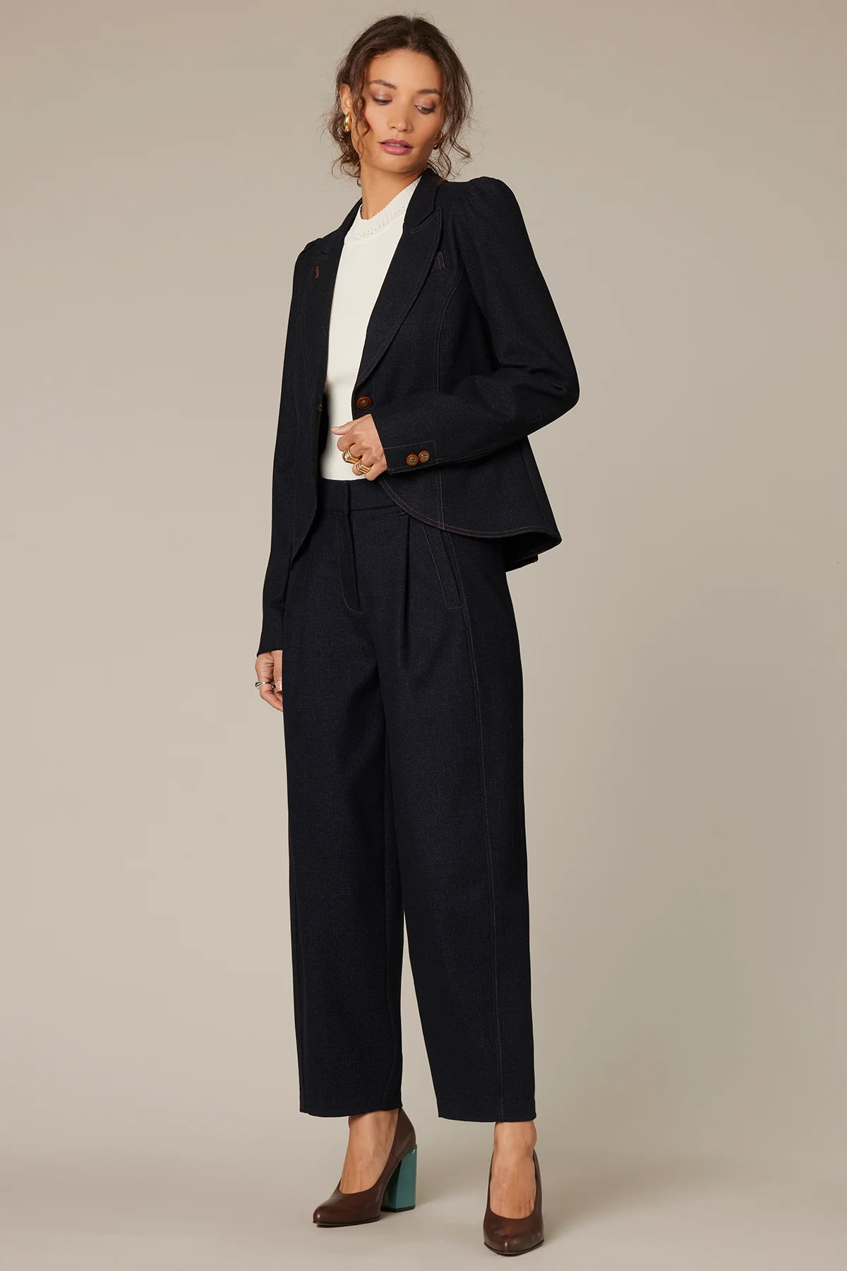 Long Sleeve Single Button Blazer - Image 10