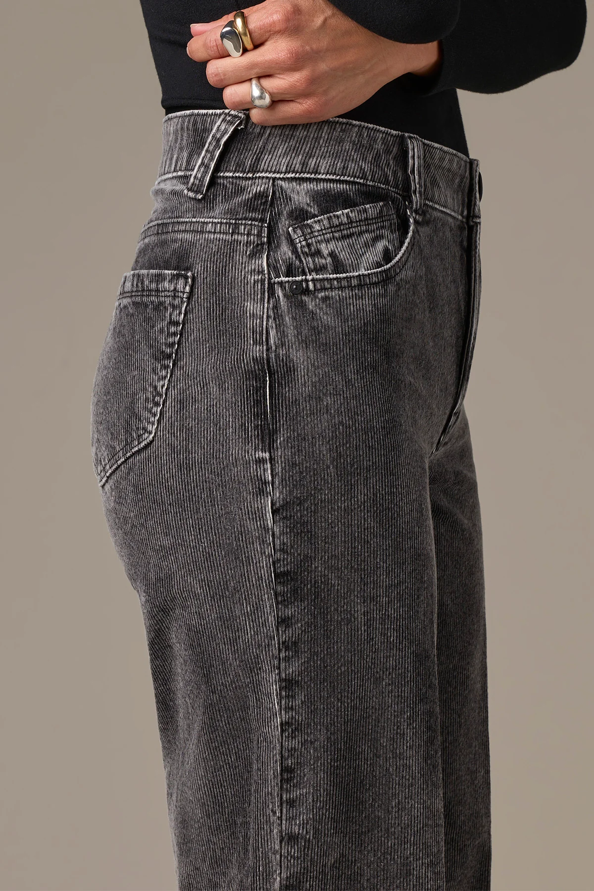 Sam High Rise Wide Leg Pants in Washed Grey - Image 5