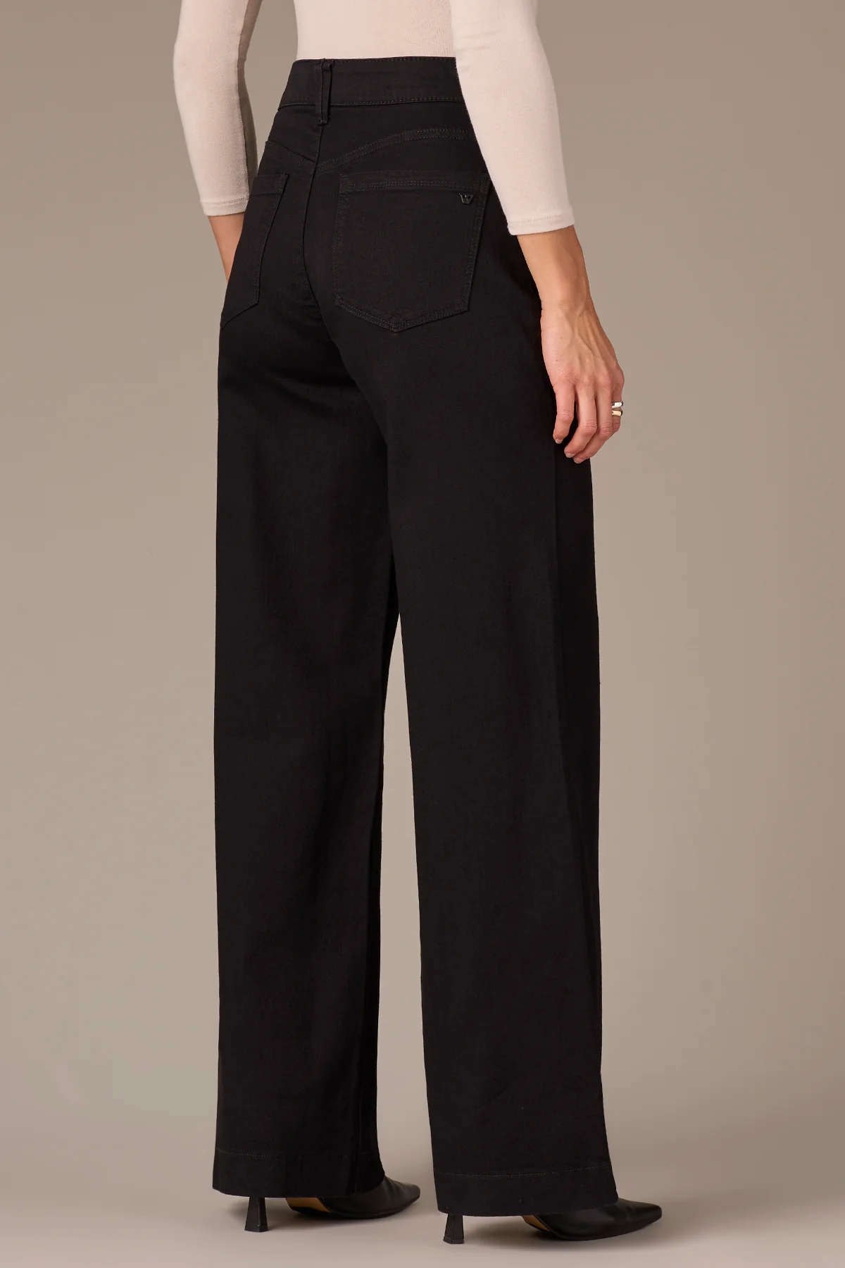 Sam High Rise Wide Leg Petite Jeans in Black - Image 3