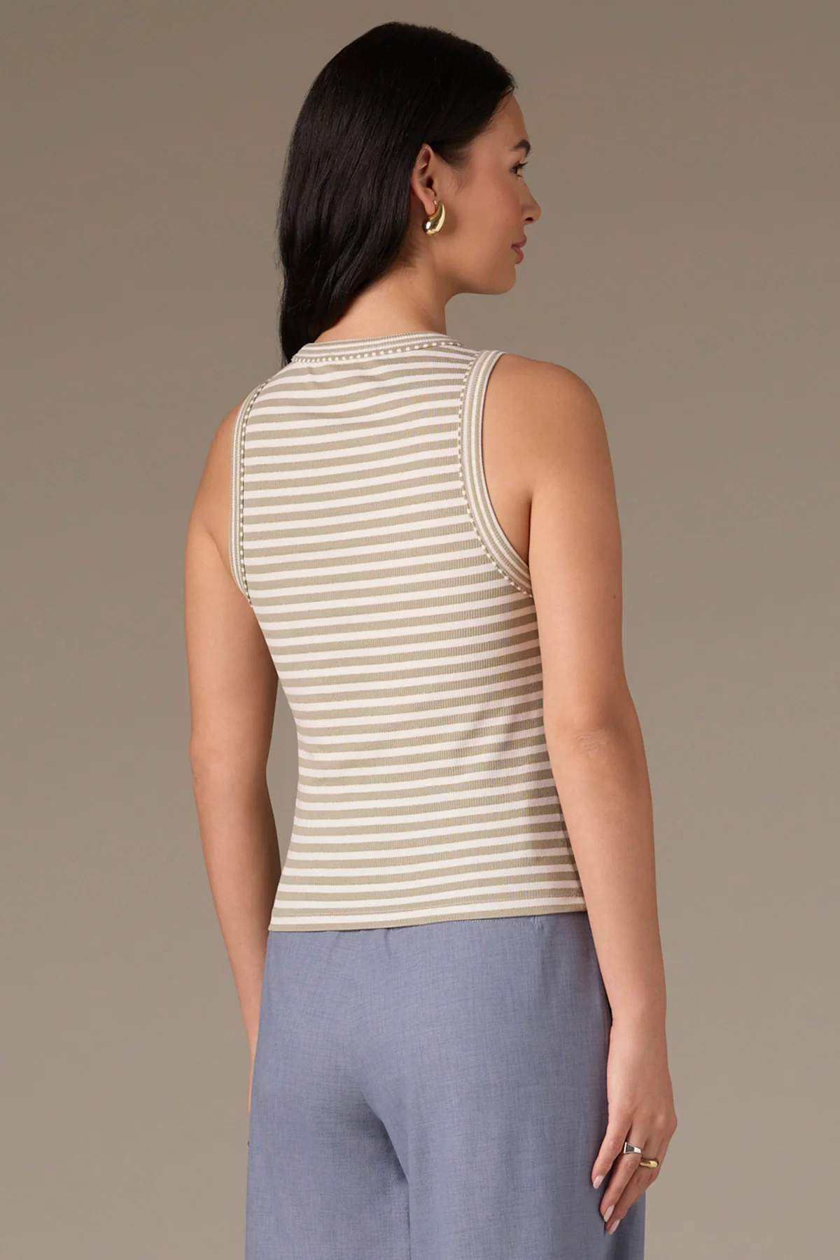 Sleeveless Crew Neck Stripe Print Knit Tank Top - Image 16