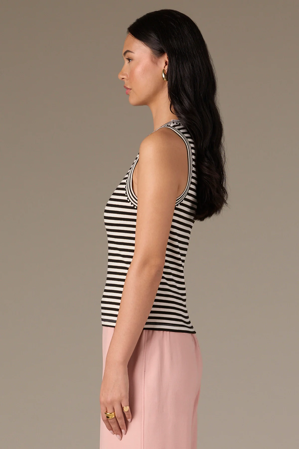 Sleeveless Crew Neck Stripe Print Knit Tank Top - Image 6