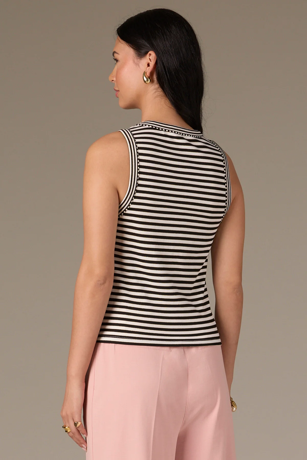 Sleeveless Crew Neck Stripe Print Knit Tank Top - Image 7