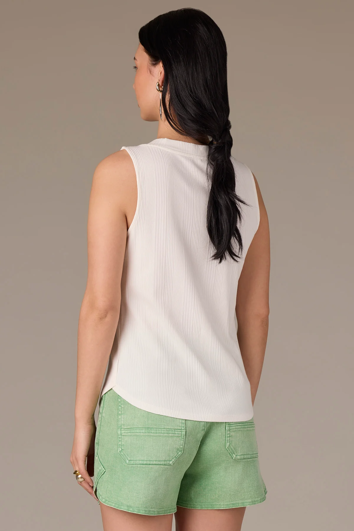 Sleeveless Rounded V-Neck Surplus Hem Petite Knit Top - Image 10