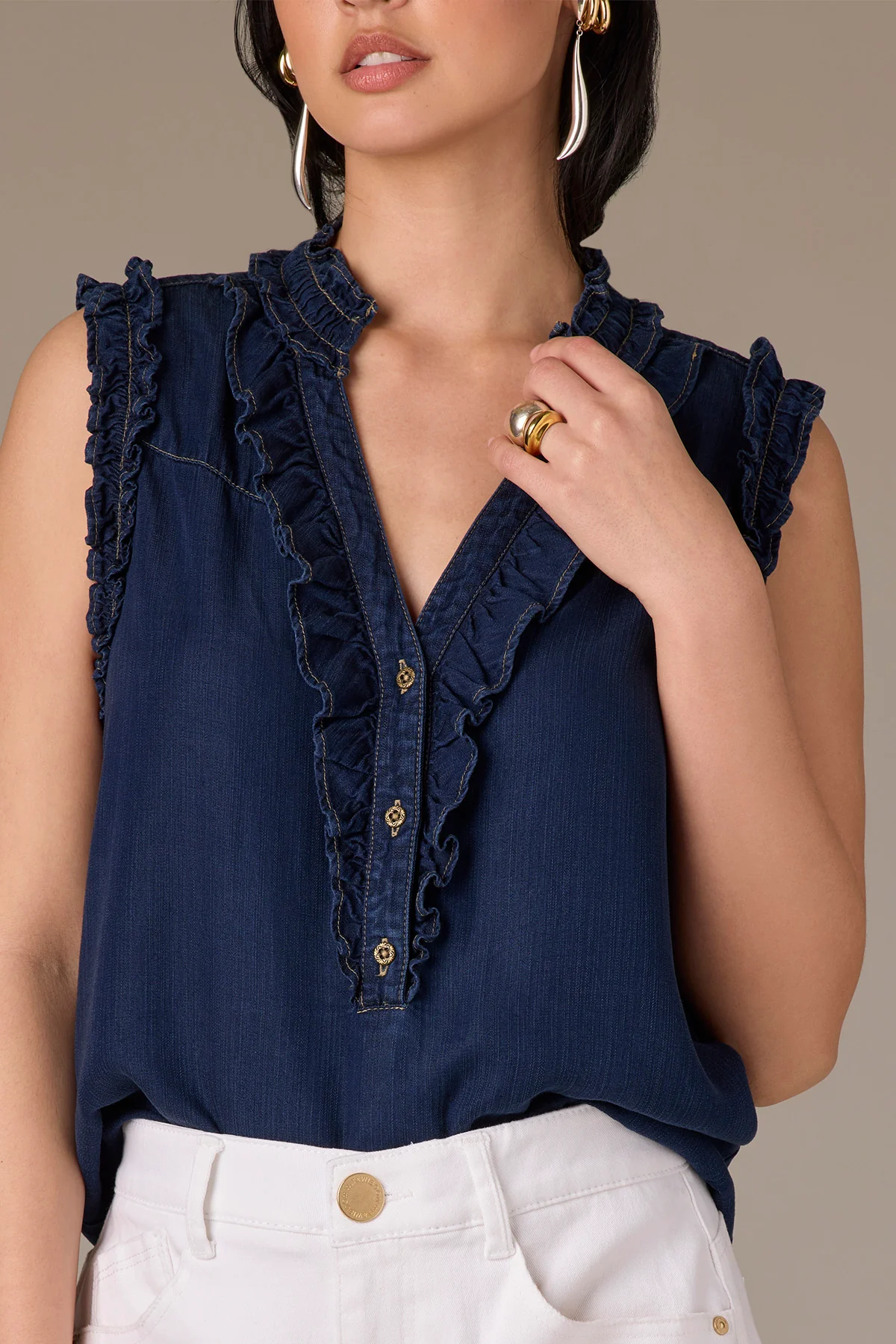 Sleeveless Ruffle Armhole Ruched Stand Collar V-Neck Woven Top - Image 5