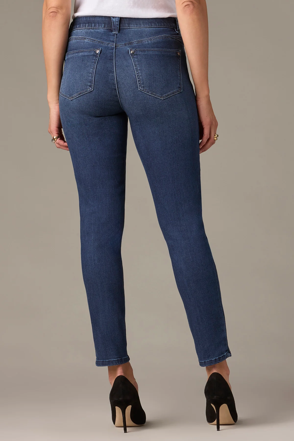 Sophie Mid-Rise Ankle Skinny Jeans - Image 4